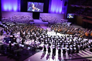 合唱団　広上淳一　徳永二男　仲道郁代